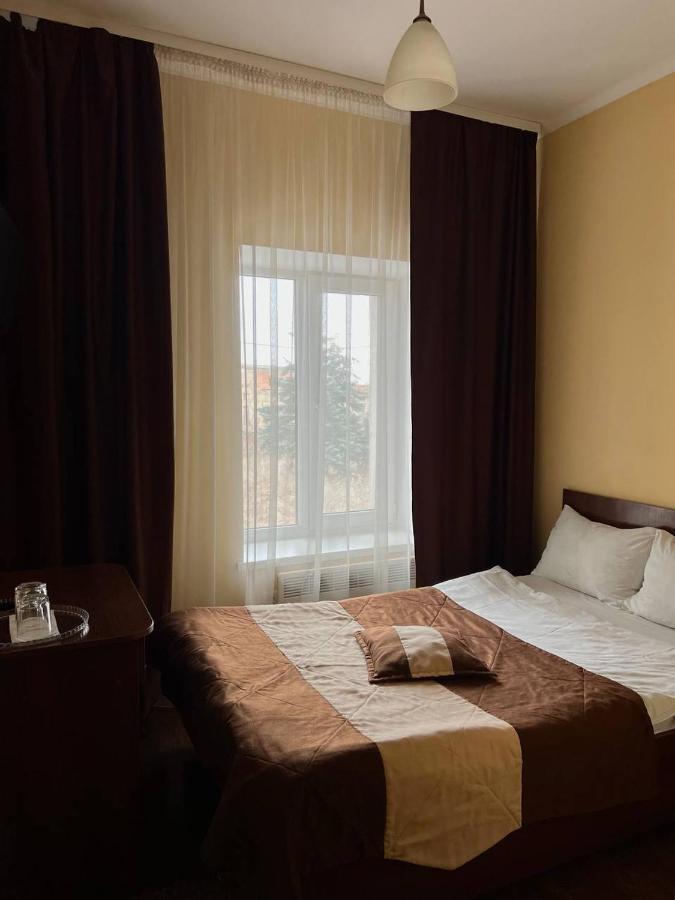 Козацькі Забави Rivne Exterior foto